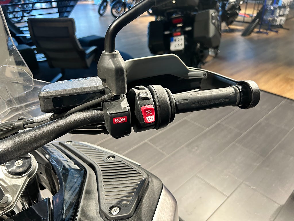 BMW R1300GSA /ASA/Smidda hjul/Innovation/Adaptiv nivå COMFORT