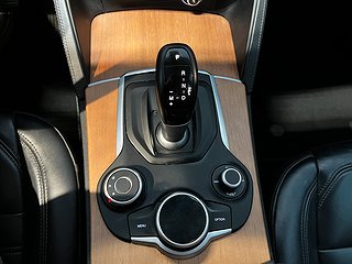 Alfa Romeo Stelvio 2.0 Turbo 16V Q4 Super Drag/MoK/SoV/Navi