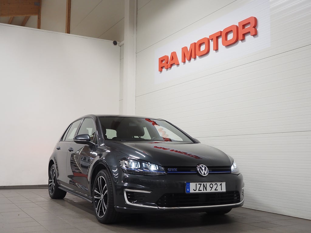 Volkswagen Golf GTE 1.4 TSI Plug-in 204hk Drag Backkamera 2016