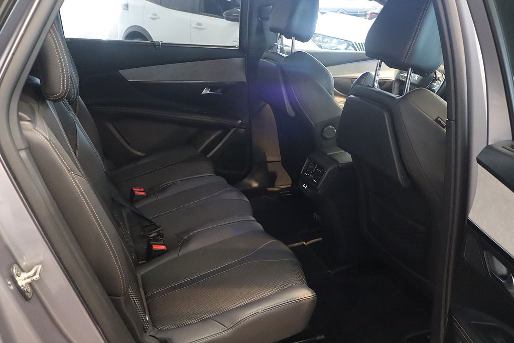 Bild på Peugeot 5008 GT 1.2 PT 130hk Aut - 7-SITS,B-KAMERA,NAV