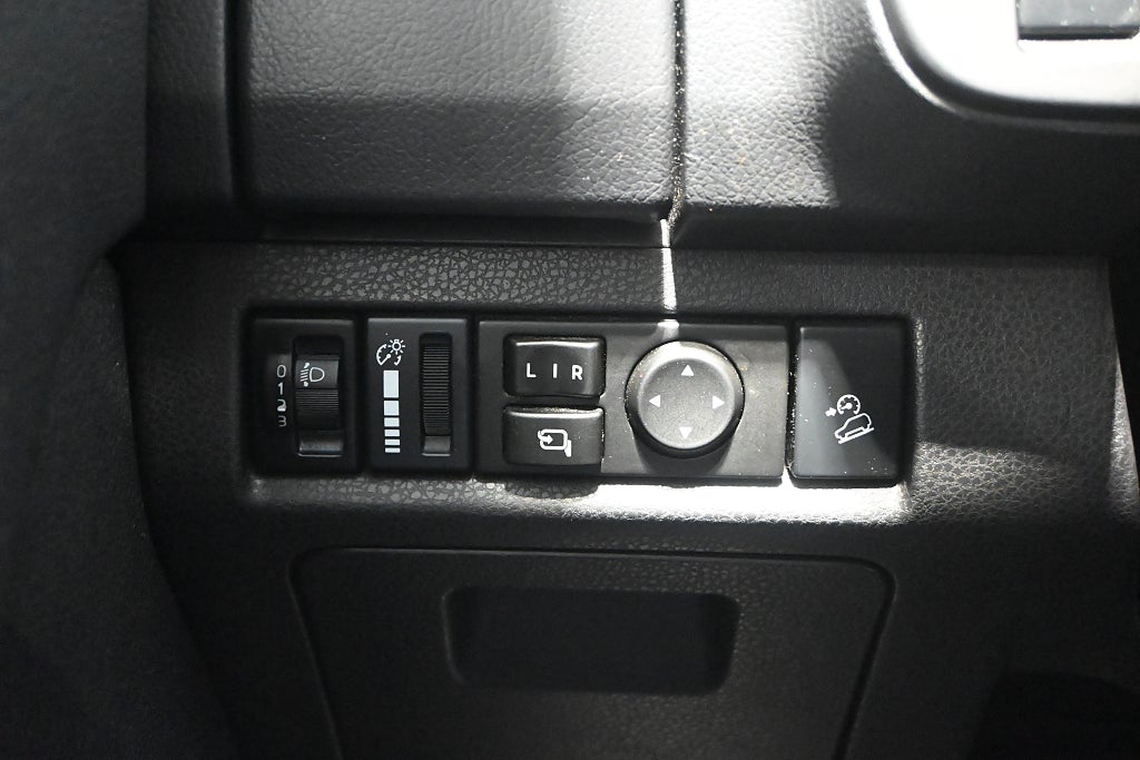 Isuzu D-Max 2019 - miniatyr 28