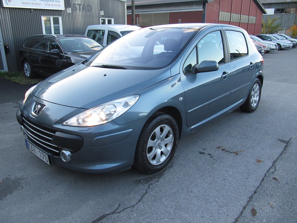 Peugeot 307 5-dörrar 1.6 Euro 4 ACC/SoVHjul/ VÄL SERVAD