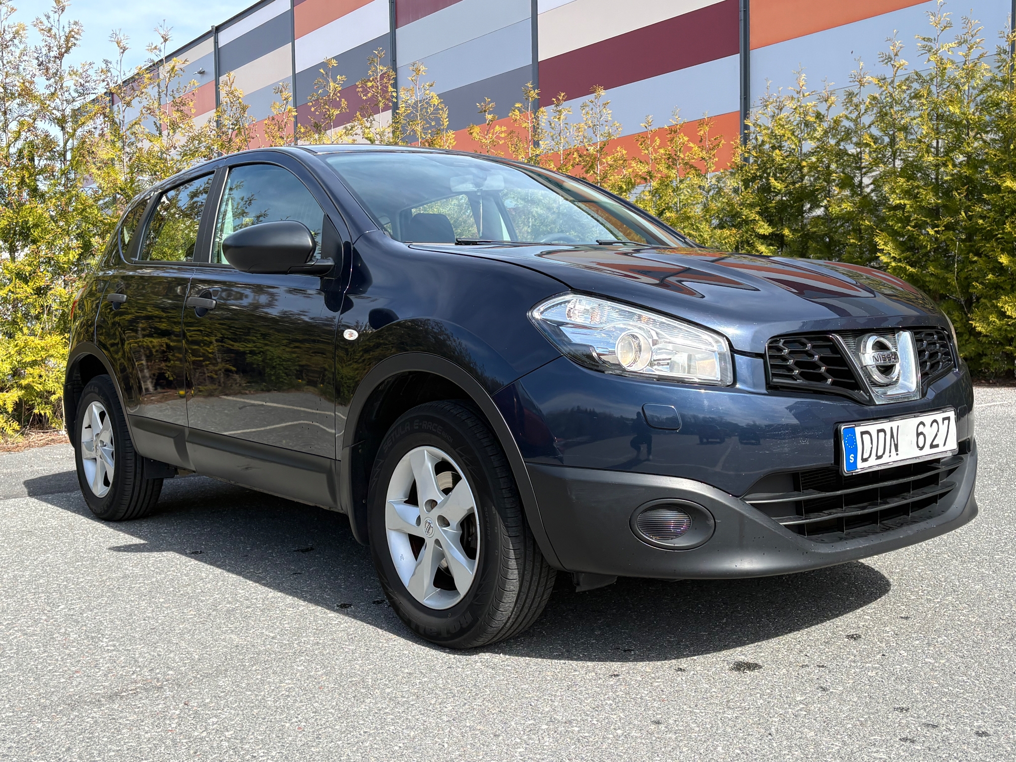 Nissan Qashqai 1.6 Lågmil ny servad 2011, bild 2/40