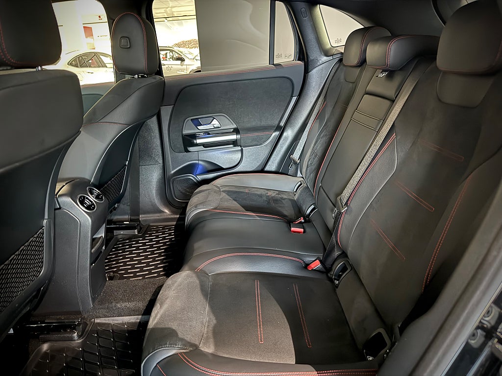 Mercedes-Benz EQA 300 4MATIC AMG Advanced Vinterpaket - bild 5