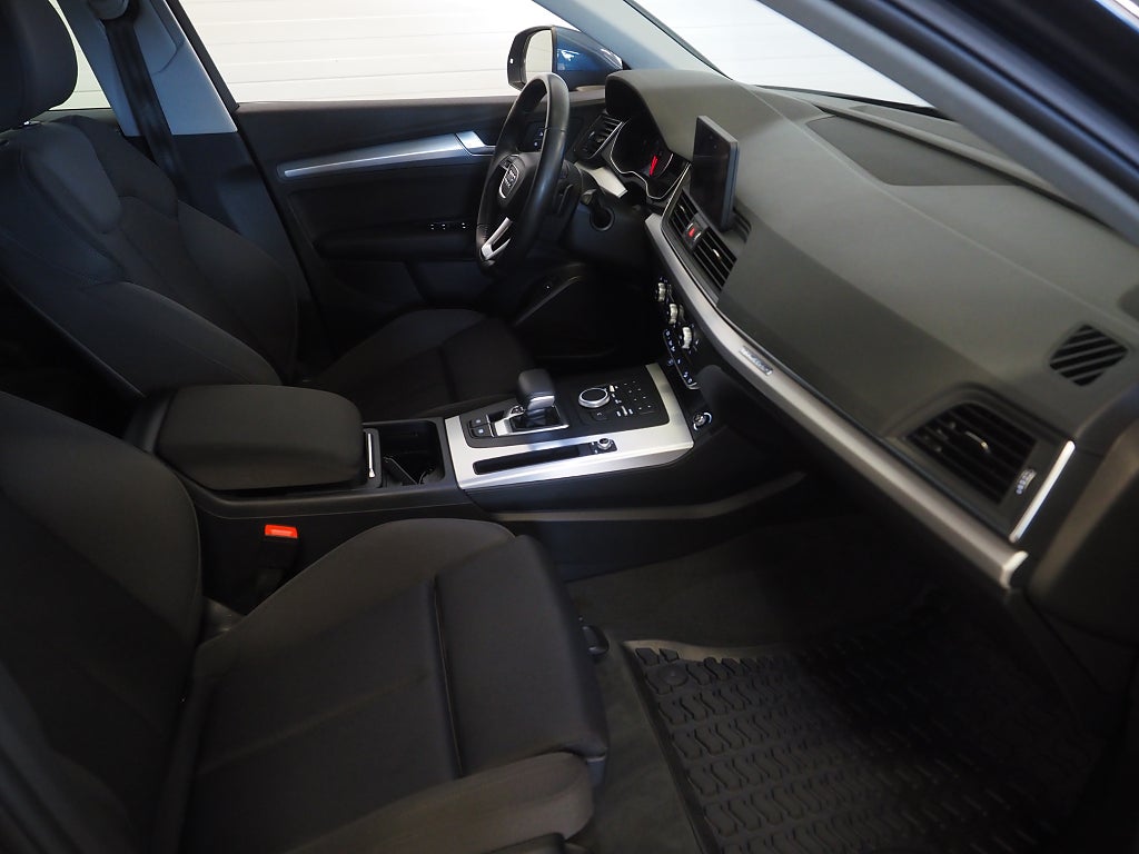 Audi Q5 2.0 TDI 190hk quattro | Drag | D-värm | Matrix | 2018