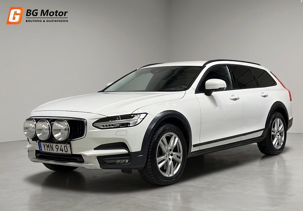 Volvo V90 Cross Country