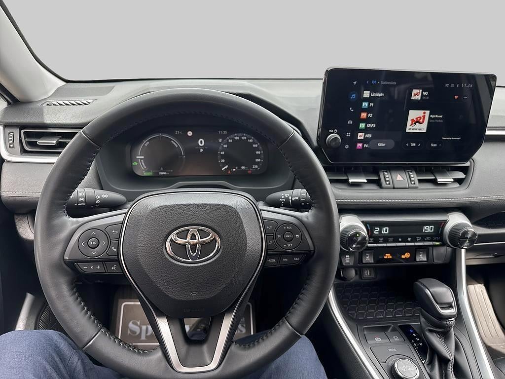 Toyota RAV4 2025 - miniatyr 8