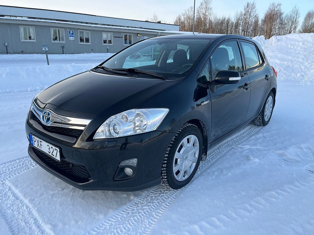 Toyota Auris Hybrid E-CVT 1,8 Backkamera, keyless, Två ägare