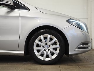 Halvkombi Mercedes-Benz B 8 av 26