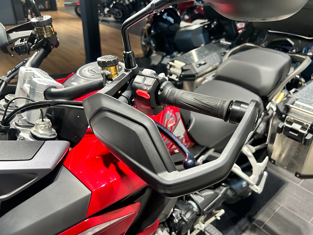 Triumph Tiger 1200 GT PRO/3st väskor/898 mil
