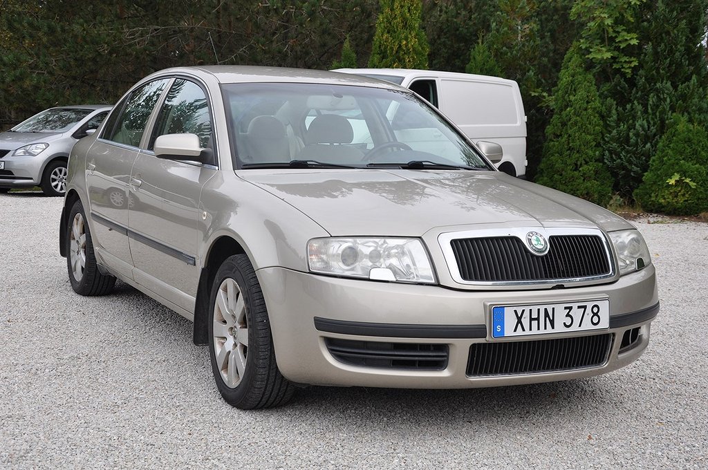 Skoda Superb 1.8 T Manuell, 150hk