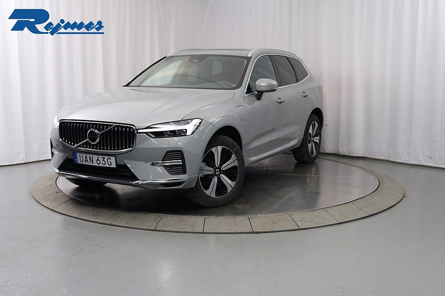 Volvo XC60 T6 Core Special Edition/Drag/19"/B-Kamera/Navi