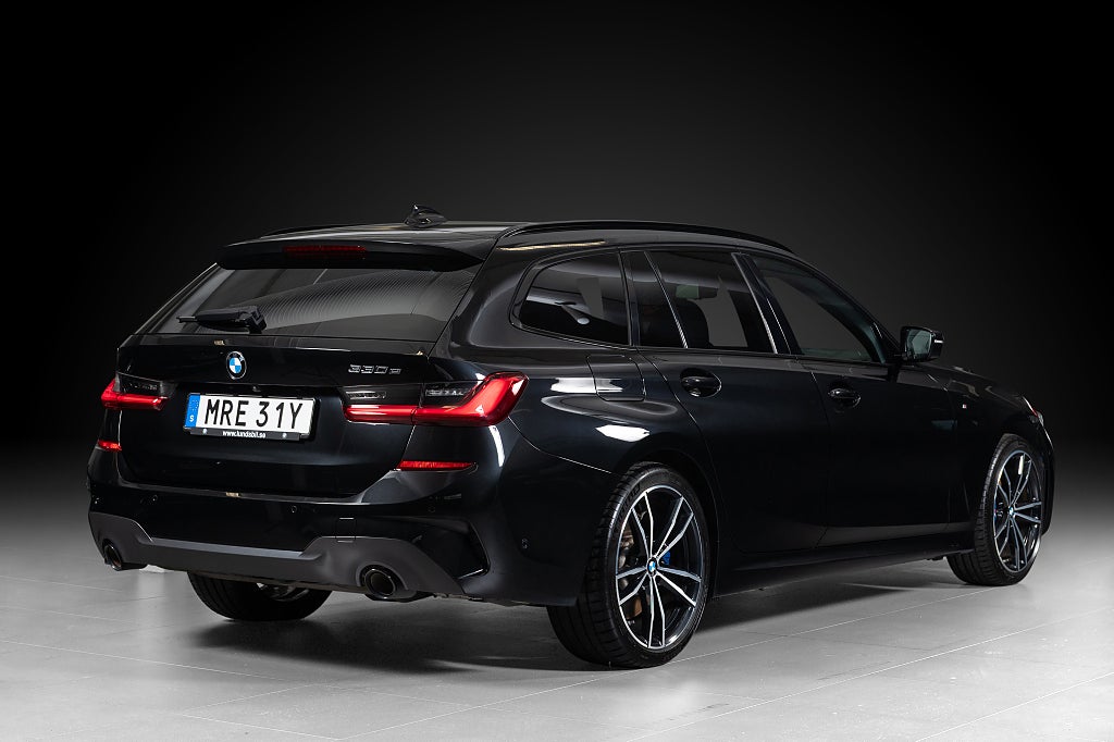 BMW 330e 2021 - miniatyr 2