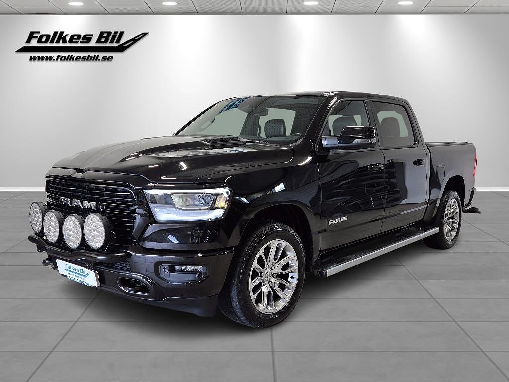 Dodge RAM 1500 Crew Cab Laramie Sport 5.7L V8 HEMI Lågskatt