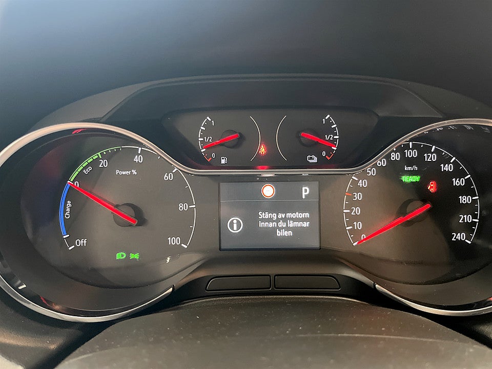 Bild på Opel Grandland X Designline PHEV 225hk Aut B-KAMERA CARPLAY NAVI
