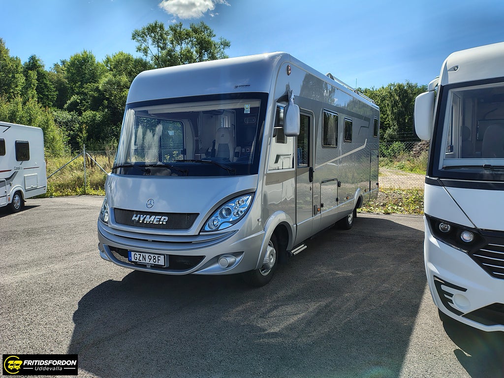 Hymer B 680 Hydraliska stödben Aut