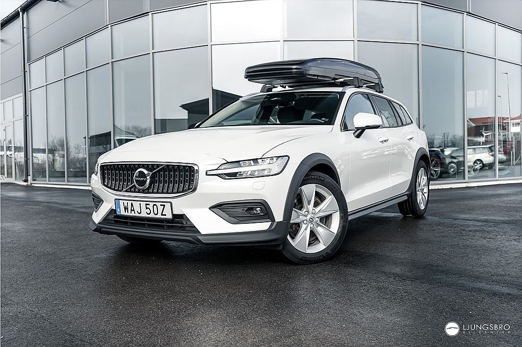 Volvo V60 Cross Country B4 AWD