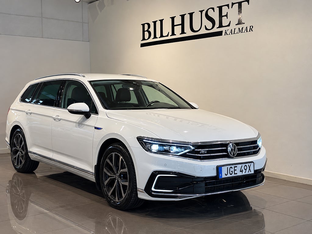 Volkswagen Passat Sportscombi GTE 1.4 TSI GTE Cockpit Kamera Drag CarPlay