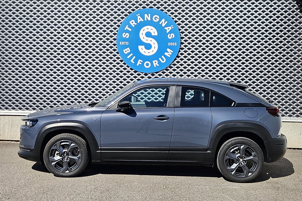 Mazda MX-30 Exclusive-Line. Plug-in Hybrid. Ränta 5.99%