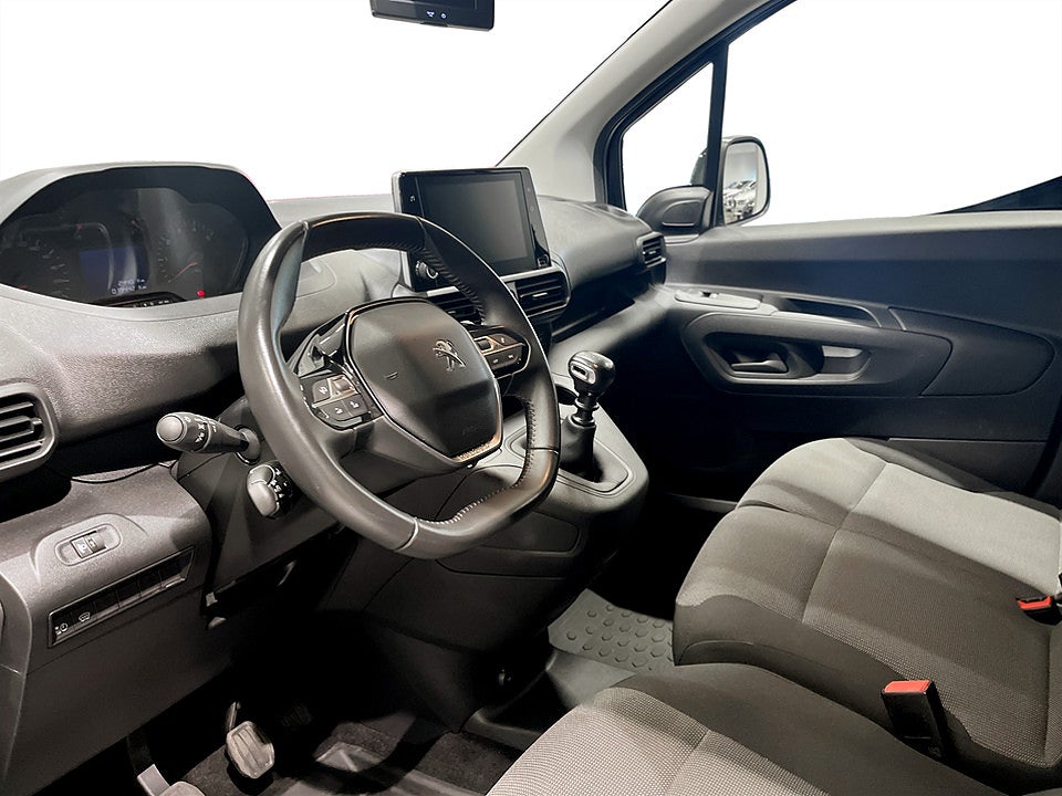 Bild på Peugeot Partner PRO+ 1.5 BlueHDi 100hk L2 DRAG