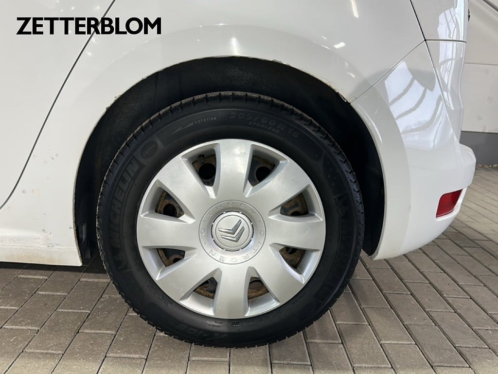 Kombi Citroën C4 Picasso 13 av 17