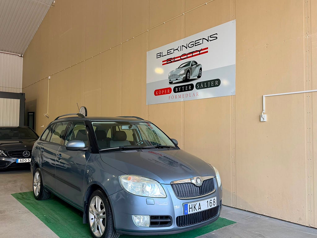 Skoda Fabia Kombi 1.4 Euro 4 Lågmil Bra skick