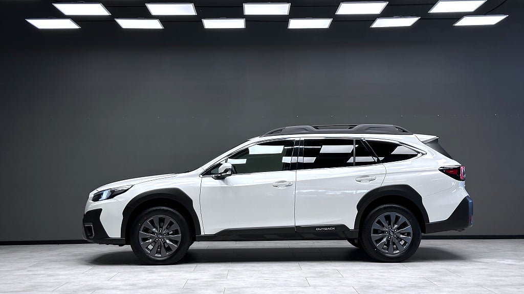 Subaru Outback 2025 - miniatyr 4