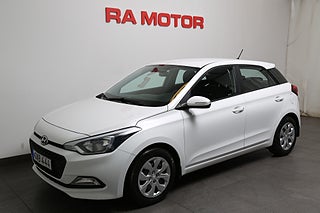 Halvkombi Hyundai i20 1 av 23