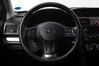 Halvkombi Subaru XV 9 av 21