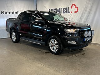 Ford ranger Dubbelhytt 3.2 TDCi 4x4 S&V-däck/D-värm/Kamera