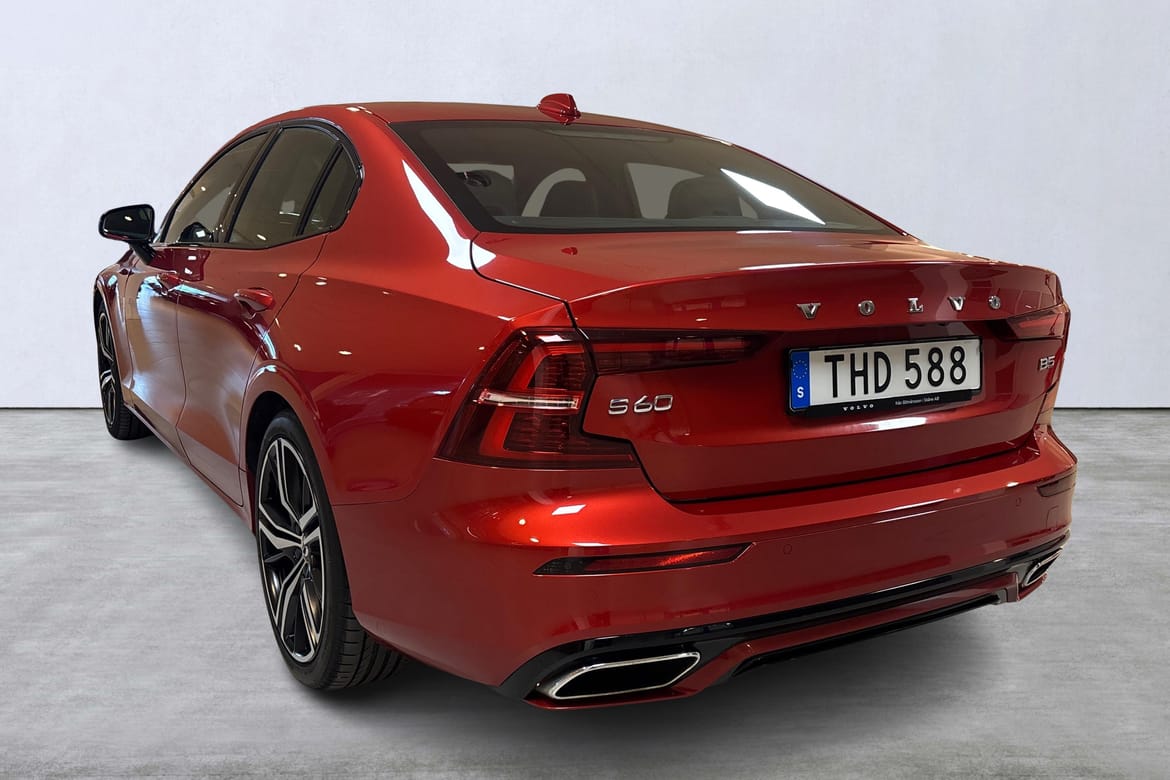 Volvo S60 B5 Bensin R-Design Edition 2021, bild 4/45