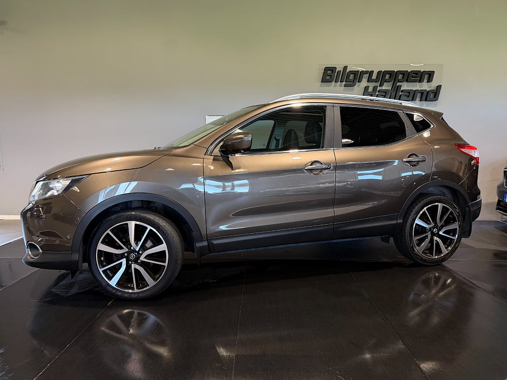 Nissan Qashqai 1.5 dCi DPF Tekna Panorama Blis Navi 360° Pdc Drag 19"