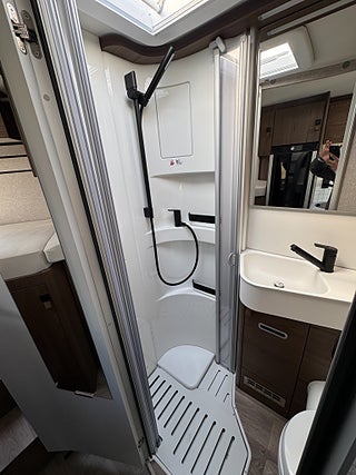 Husbil-halvintegrerad Hymer ML-T 580 Mercedes 4x4 190HK Automat! Endast 750 mil! 15 av 21