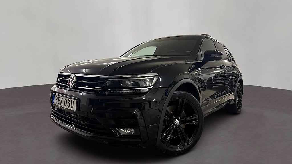 Volkswagen Tiguan 2.0 TDI R-Line BLACK EDITION | Massage | 360 Kamera 