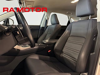 SUV Lexus NX 10 av 27