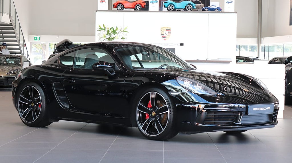 Porsche 718 