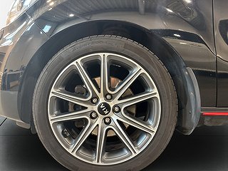 Kia Soul 1.6 GDI DCT Värmare Pano Navi Psens Kamera S&Vdäck