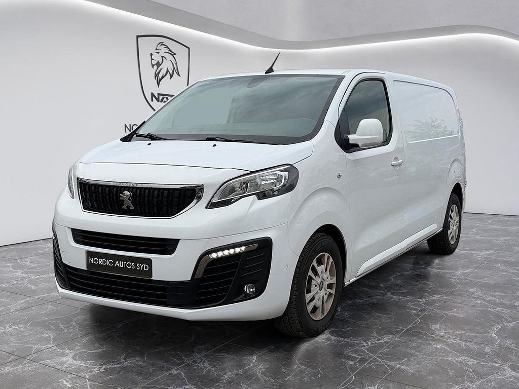Peugeot Expert Panel Van / 1.2t 2.0 BlueHDi 120 / Drag