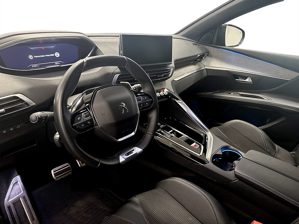 Bild på Peugeot 3008 GT Black Pack 1.2 PT 130hk Aut - B-KAMERA, DRAG