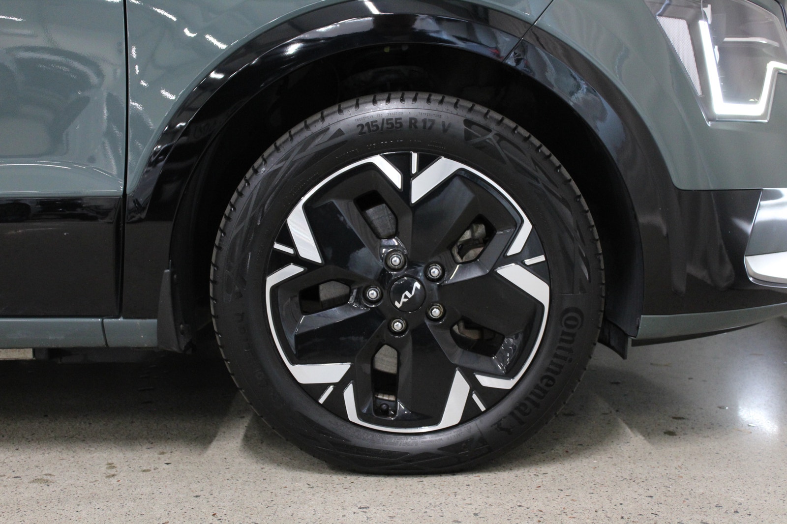 Kia Niro EV Advance, Drag, H/K, S&V-hjul, Skinn, Soh 100% 2023 - miniatyr 13