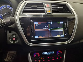 Suzuki S-Cross SX4 1.4 Boosterjet DOHC 16V VVT AllGrip Euro 6 — bild 9 av 10