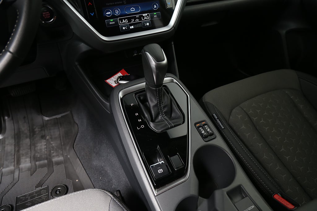 Subaru Crosstrek 2,0i X-fuel E-boxer 150hk Adventure AWD Drag Leasbar 2024