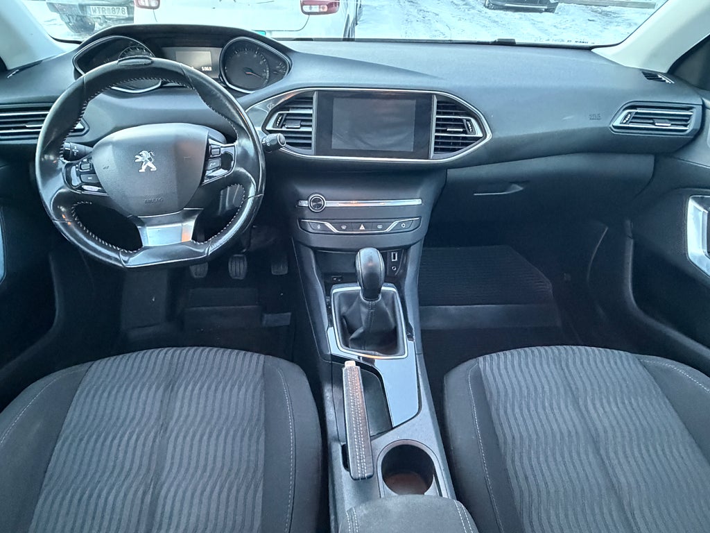 Peugeot 308 2015 - miniatyr 13