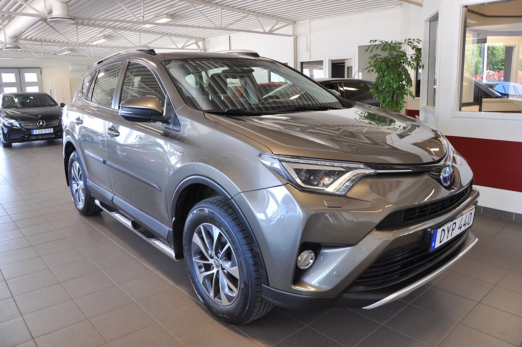 Toyota RAV4 Hybrid 2.5 Active Automat/CVT