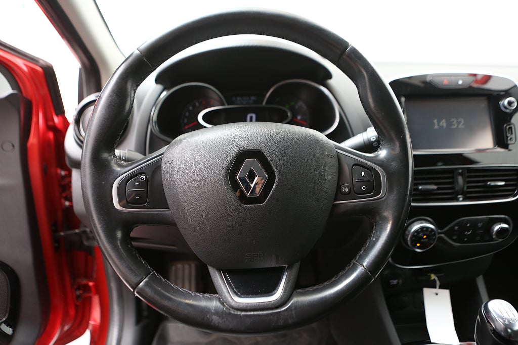 Renault Clio IV Phll Energy TCe Intens 5-D Navi Stylepaket 2017