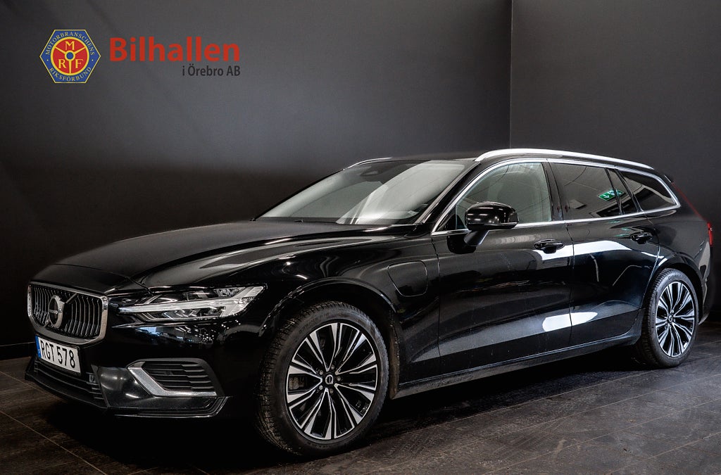 Volvo V60 Recharge T6 AWD Core Bright Kamera Navi Drag MOMS