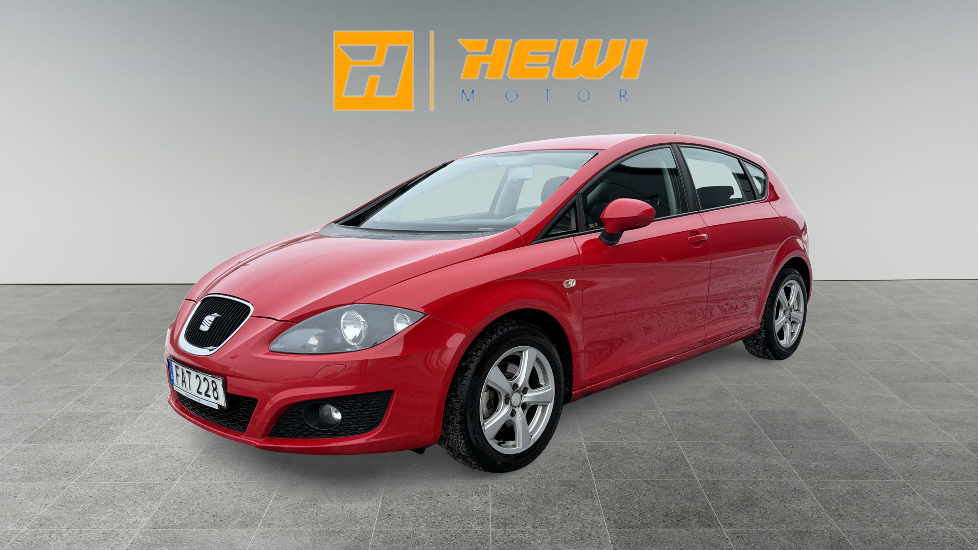 Seat Leon 1.2 TSI Style Euro 5 2011, kuva 3/10