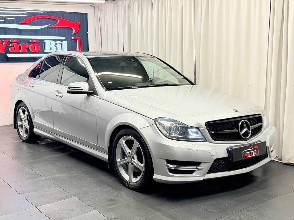 Mercedes-Benz C220 220 CDI 7G-Tronic Plus l AMG Line l Avantgarde l NAVI