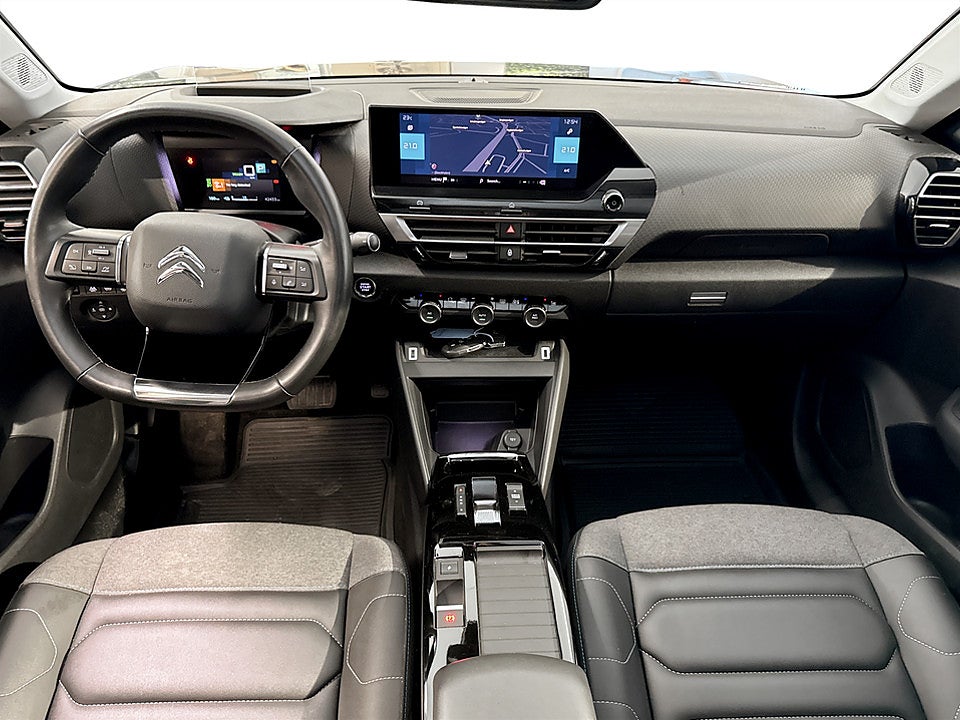 Bild på Citroen E-C4 Shine 50 kWh 136hk Aut B-KAMERA NAVI
