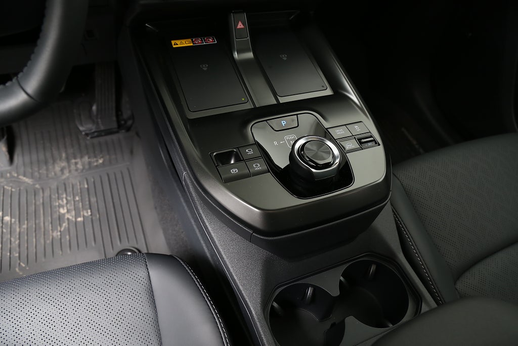 Subaru Solterra Touring | 74.7 kWh 343hk AWD 2026